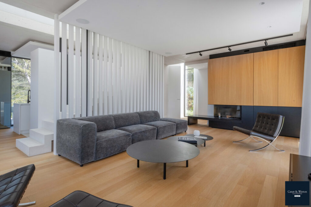 A Vendre, Maison de 213 m2 sur un Terrain d’env 1.000 m2 à M – 5 pièces – 5 chambres – 213 m²