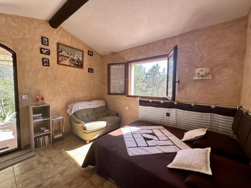 Magnifique villa au panorama exceptionnel – 5 pièces – 3 chambres – 145 m²