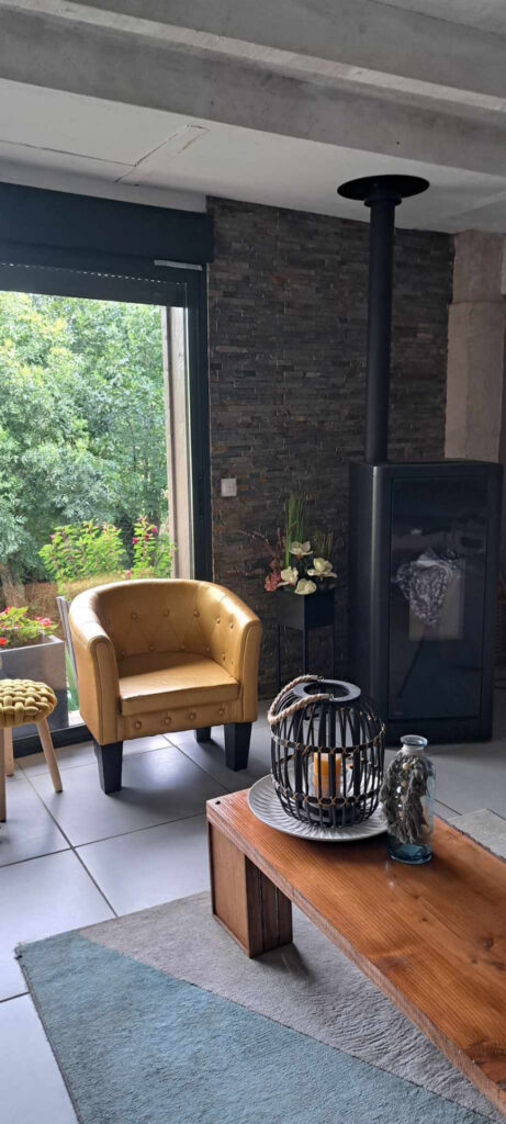 MAISON COUP DE COEUR AU BORD DE L EAU – 5 pièces – 3 chambres – 180 m²