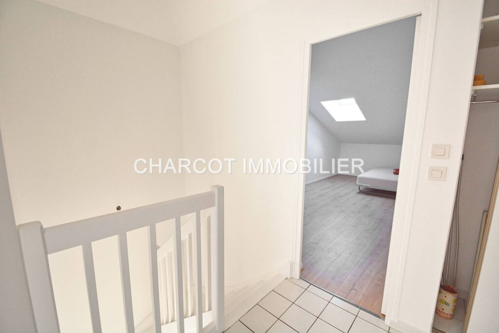 LYON 5ÈME (69005) – VENTE APPARTEMENT DUPLEX de 95,69 M2 – T – 4 pièces – 3 chambres – 95.69 m²