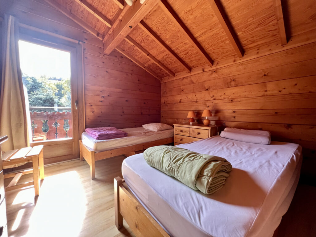 RARE AUX 2 ALPES  – 8 pièces – 5 chambres – 122.5 m²