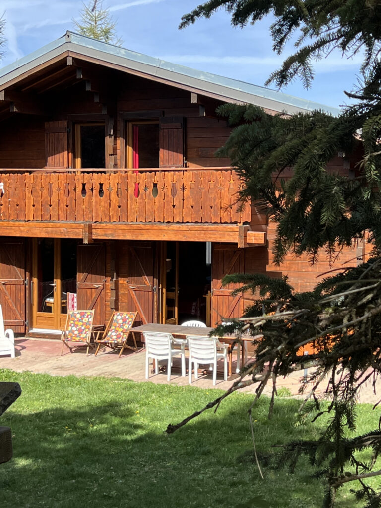 RARE AUX 2 ALPES  – 8 pièces – 5 chambres – 122.5 m²