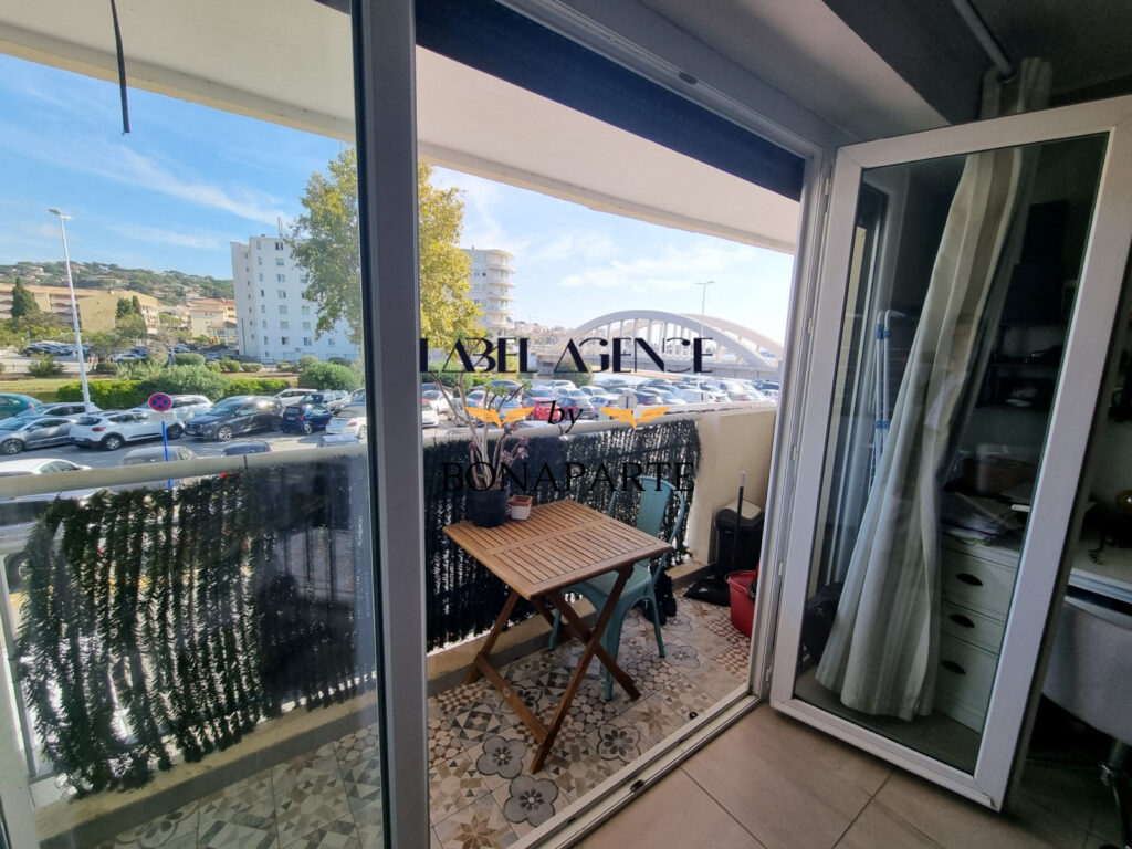 T2 Centre-ville Vue mer – 2 pièces – 1 chambre – 35 m²