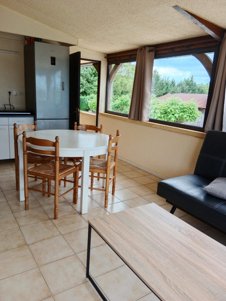 Appartement T2 à Saint-Geniès – 2 pièces – 1 chambre – 37.36 m²
