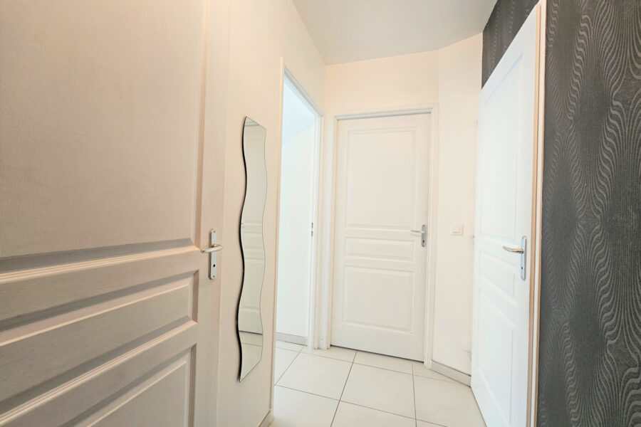 Appartement à vendre à Péron