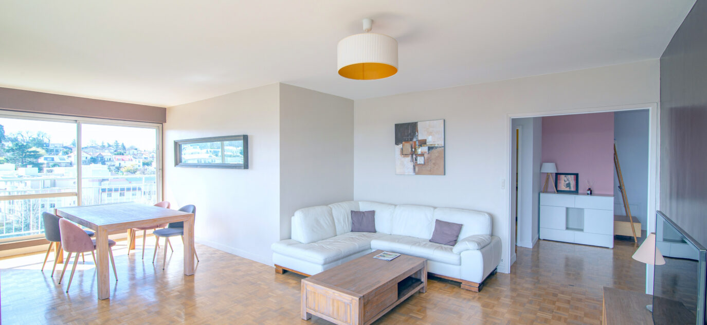Superbe appartement lumineux et calme offrant une très belle – 2 pièces – 1 chambre – 74 m²