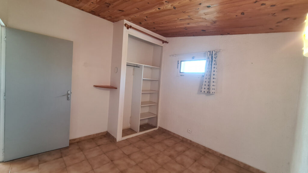 ‘L’OLIVERAIE’ Maison avec piscine  – 4 pièces – 3 chambres – 72.7 m²