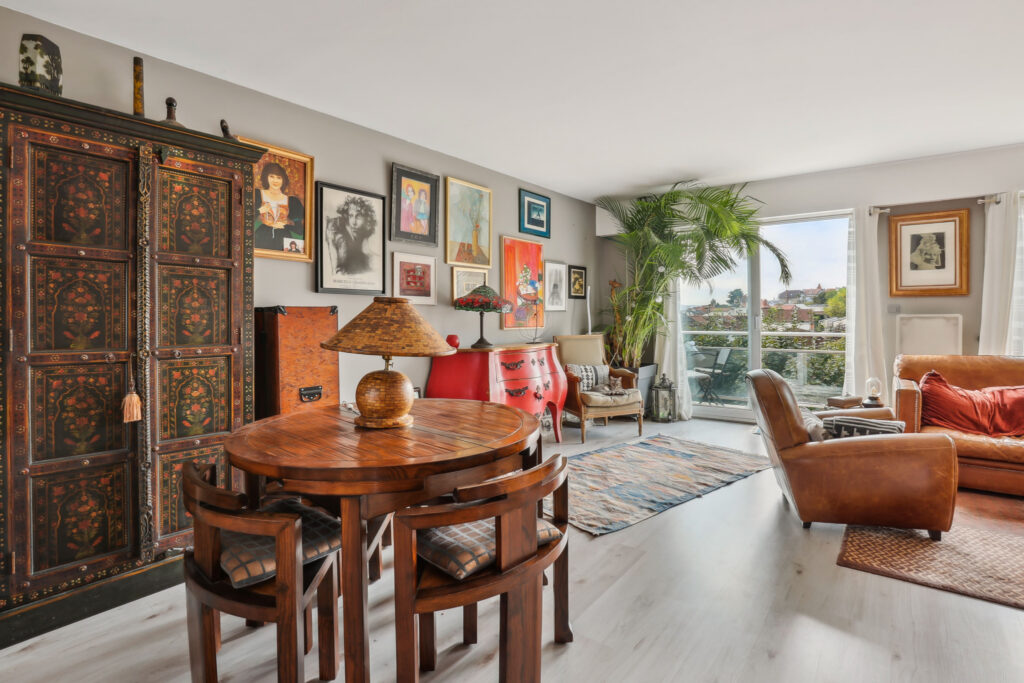 Suresnes (92) – Quartier république – Appartement familial a – 5 pièces – 4 chambres – 110 m²