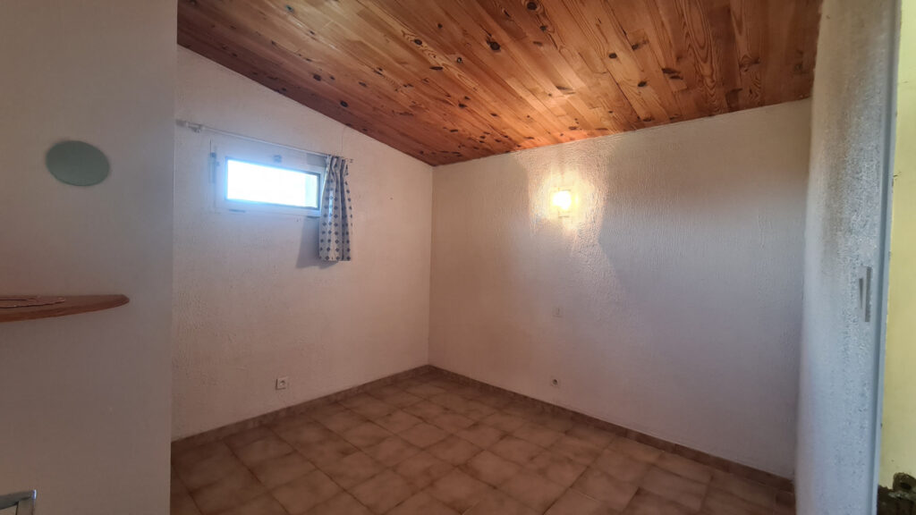 ‘L’OLIVERAIE’ Maison avec piscine  – 4 pièces – 3 chambres – 72.7 m²