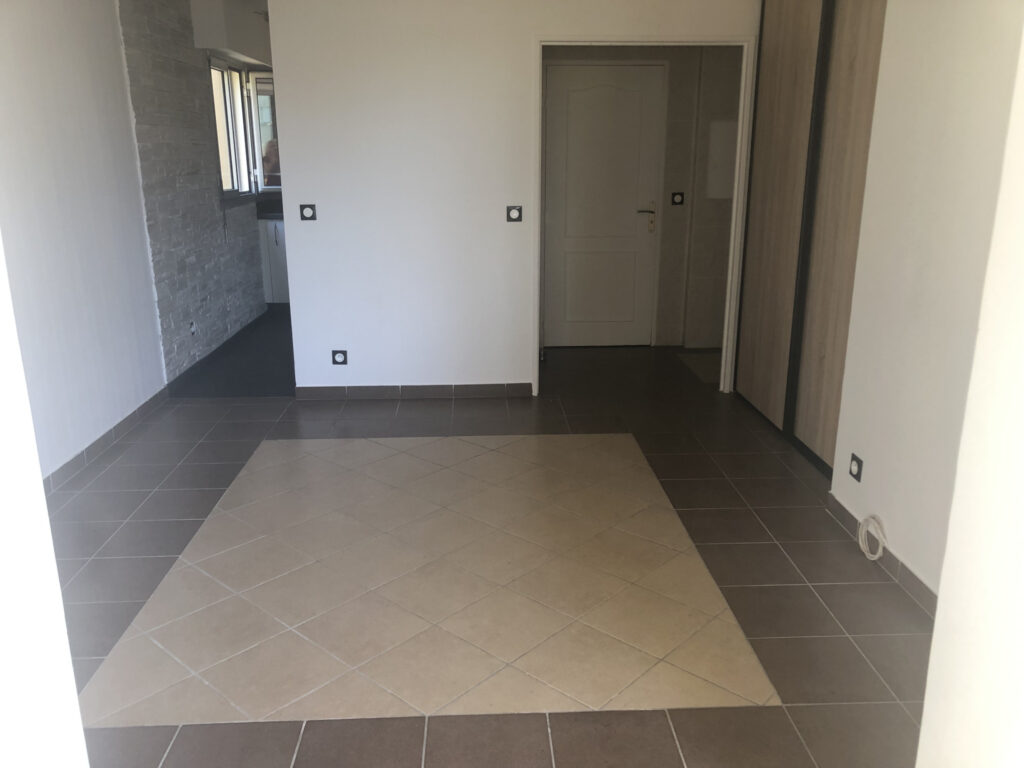 GOLFE JUAN RESIDENTIEL MAGNIFIQUE STUDIO CABINE – 2 pièces – 1 chambre – 36.97 m²