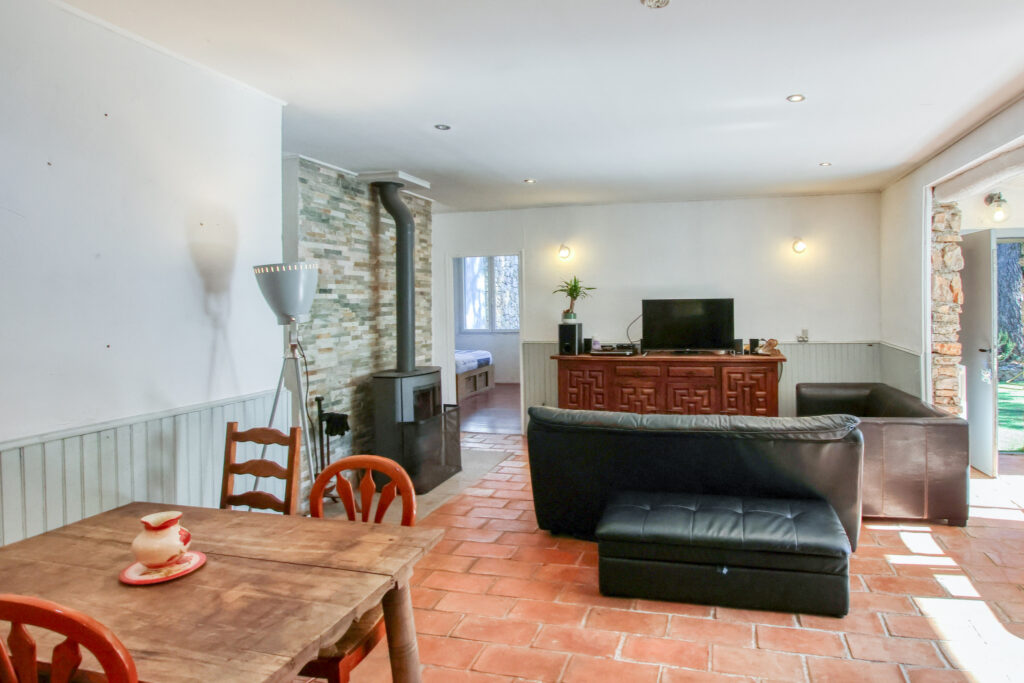 Ancienne Bergerie authentique en pierre de taille  sur un te – 11 pièces – 6 chambres – 310 m²