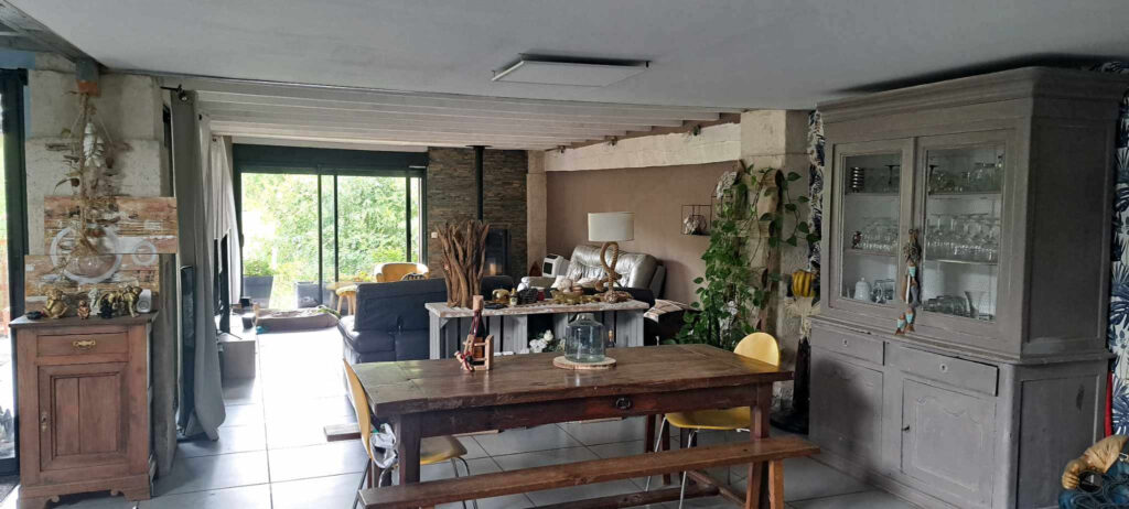 MAISON COUP DE COEUR AU BORD DE L EAU – 5 pièces – 3 chambres – 180 m²