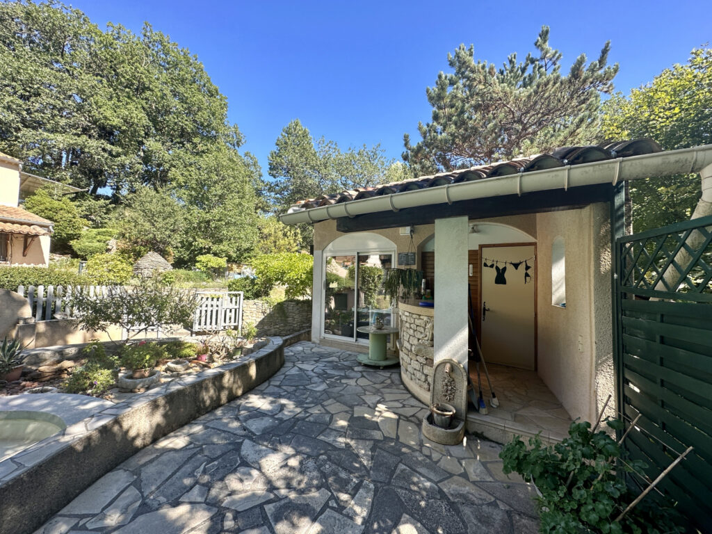 Magnifique villa au panorama exceptionnel – 5 pièces – 3 chambres – 145 m²