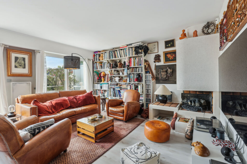 Suresnes (92) – Quartier république – Appartement familial a – 5 pièces – 4 chambres – 110 m²