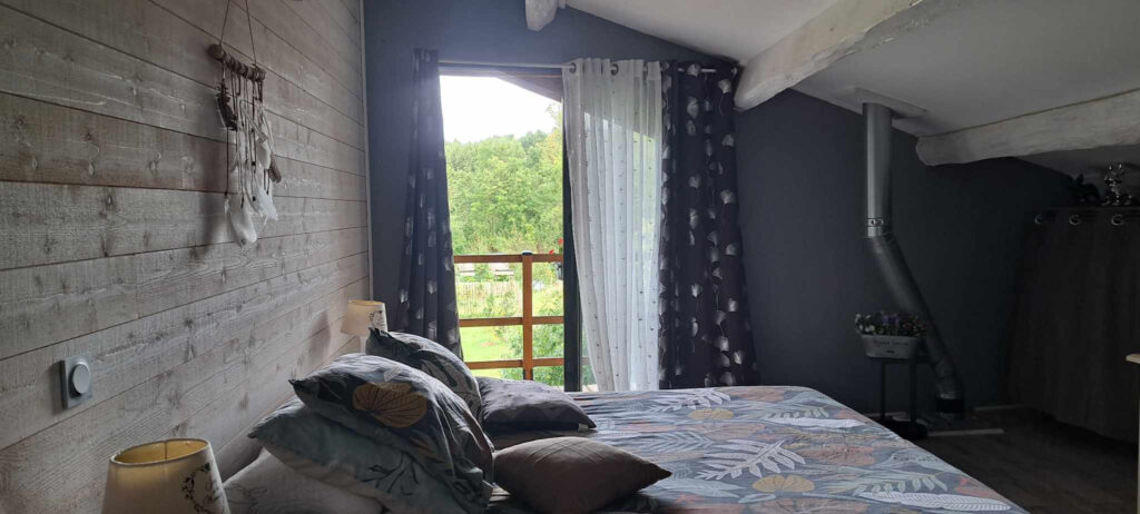 MAISON COUP DE COEUR AU BORD DE L EAU – 5 pièces – 3 chambres – 148.55 m²