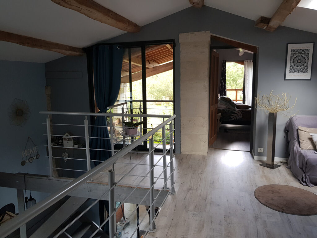 MAISON COUP DE COEUR AU BORD DE L EAU – 5 pièces – 3 chambres – 180 m²