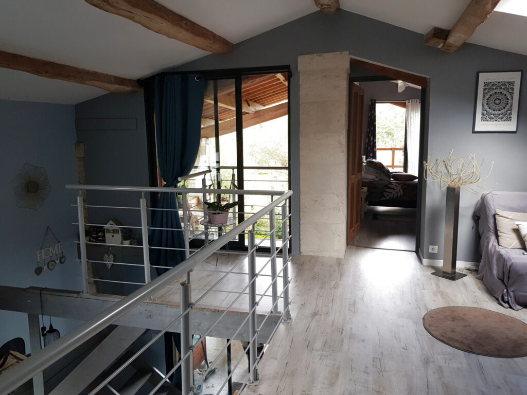 MAISON COUP DE COEUR AU BORD DE L EAU – 5 pièces – 3 chambres – 180 m²