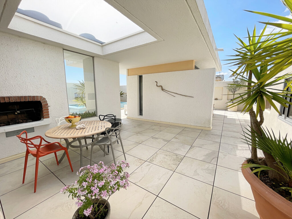 Penthouse 5 pièces 118m2 – Terrasse 219m2 – Vue panoramique  – 5 pièces – 3 chambres – 118.48 m²