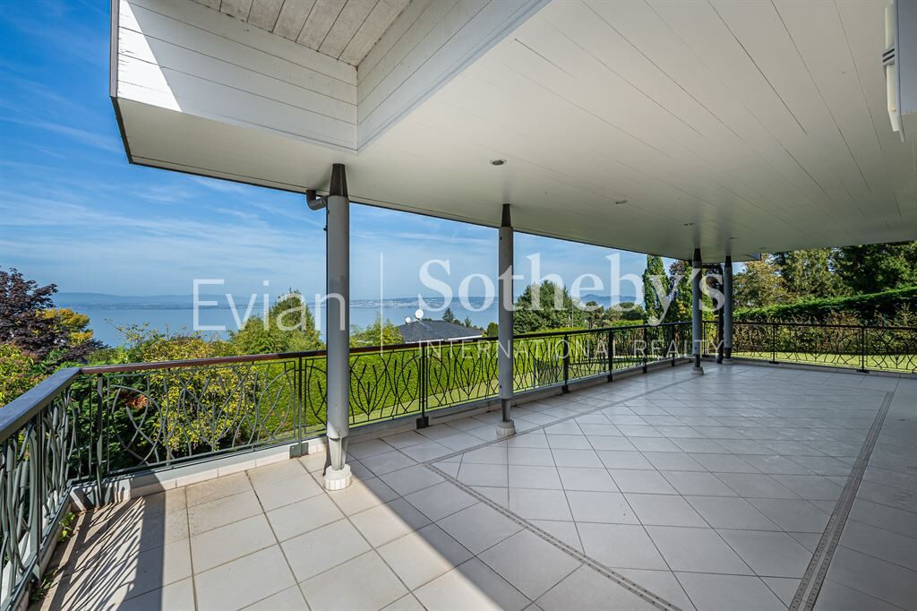 Vente MAISON DE PRESTIGE À EVIAN – 7 pièces – NR chambres – 480 m²