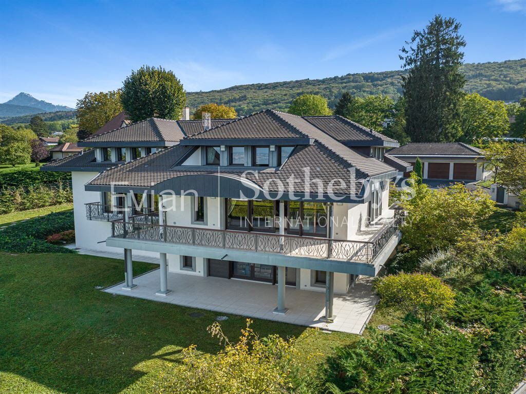 Vente MAISON DE PRESTIGE À EVIAN – 7 pièces – NR chambres – 480 m²