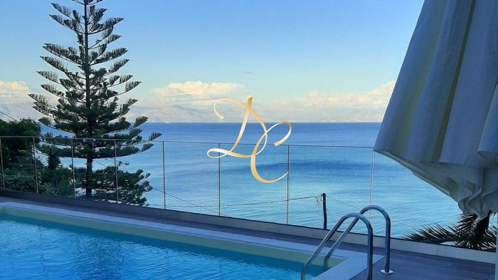 Corfou, villa familiale bord de mer – 6 pièces – 4 chambres – 255 m²