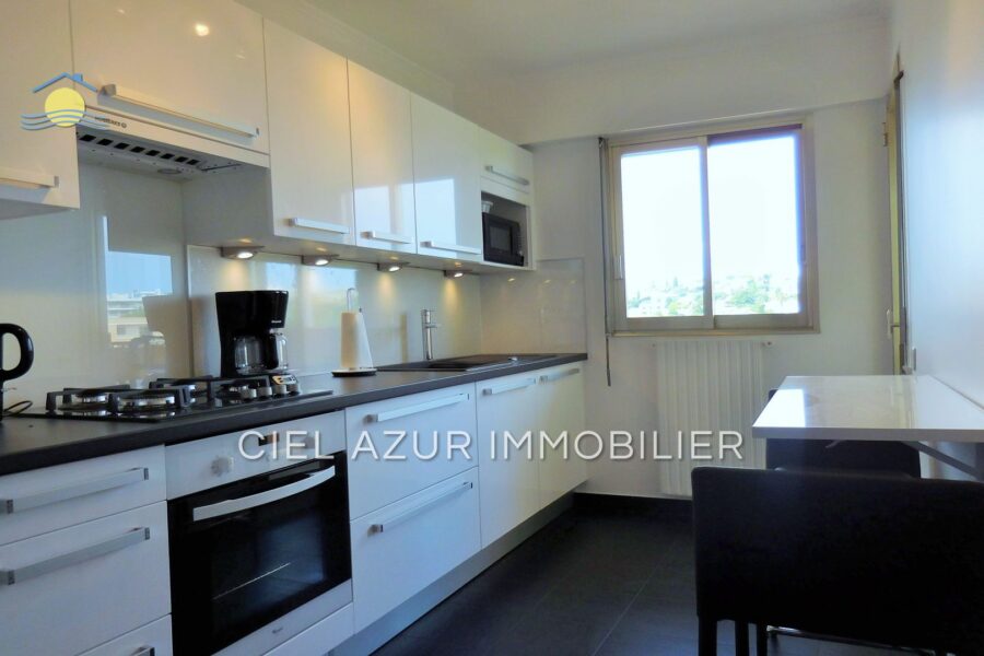 Appartement à louer à Juan-les-Pins