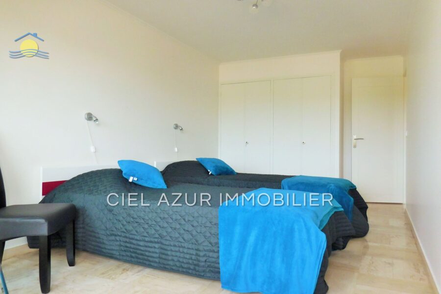 Appartement à louer à Juan-les-Pins