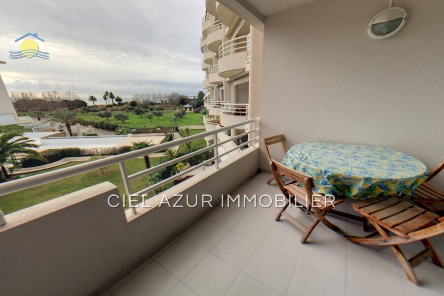 Appartement à louer à Juan-les-Pins