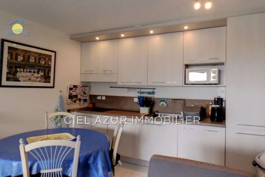 Appartement à louer à Juan-les-Pins