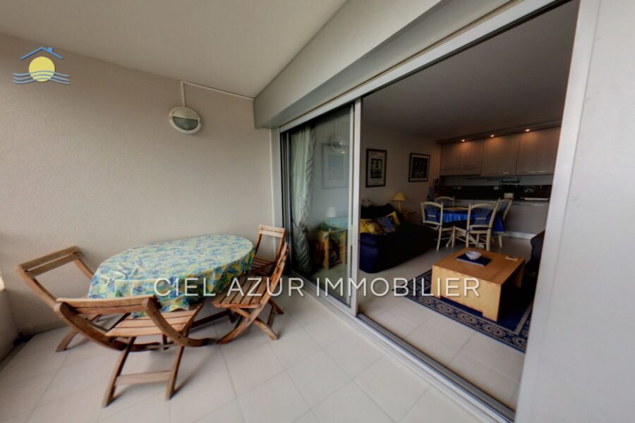 Appartement à louer à Juan-les-Pins