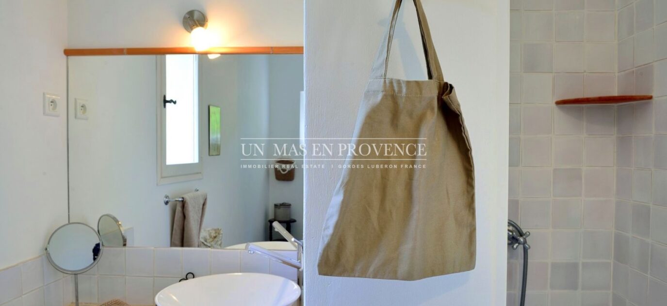 Propriété de charme au c½ur de la Provence – 5 pièces – 4 chambres – 200.00 m²