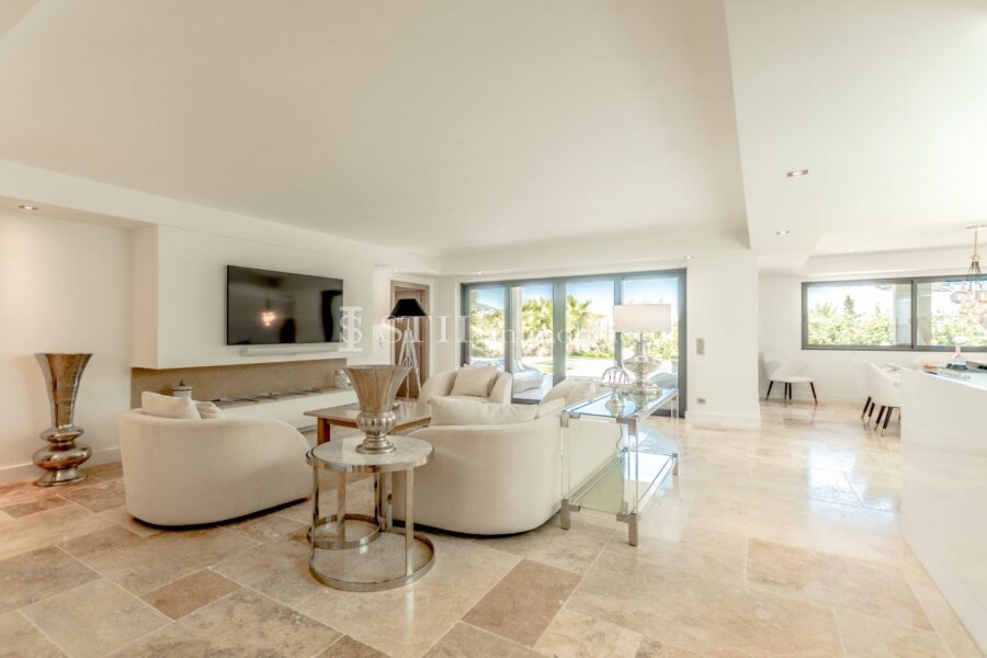 Maison à louer à Sainte-Maxime