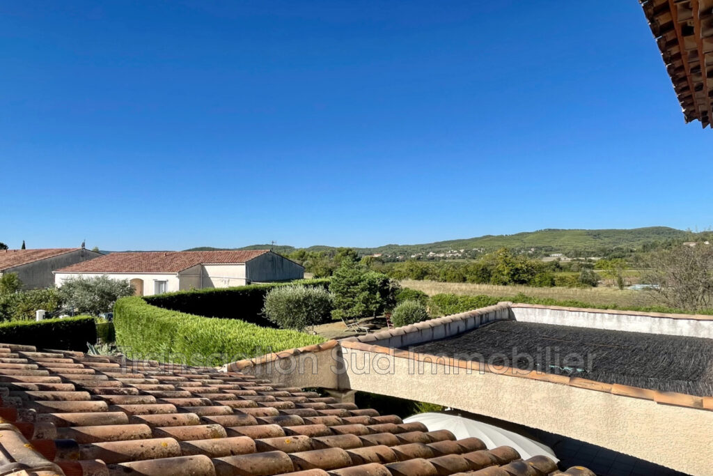 vente maison 7 Pièce(s) – 7 pièces – 3 chambres – 129.00 m²