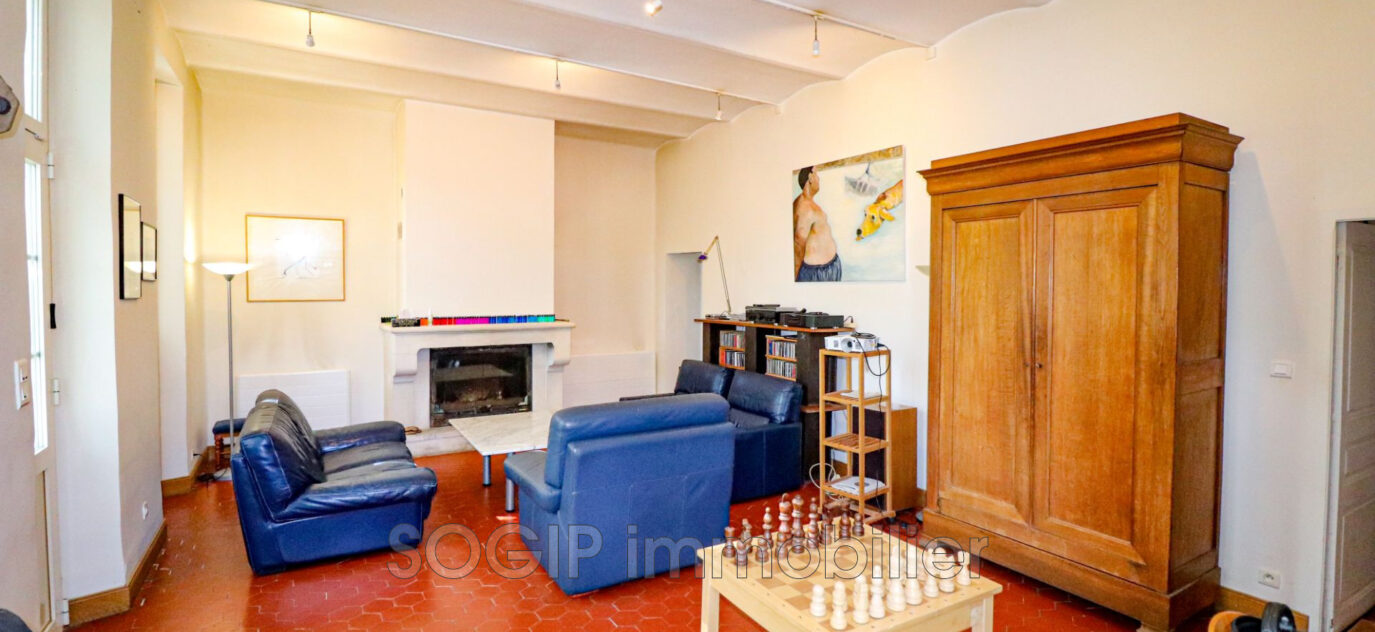 vente villa 7 Pièce(s) – 7 pièces – 4 chambres – 254.00 m²