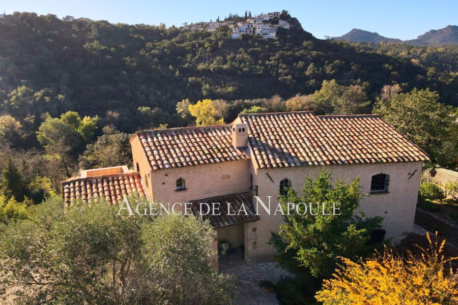 Maison à vendre à Mandelieu-la-napoule