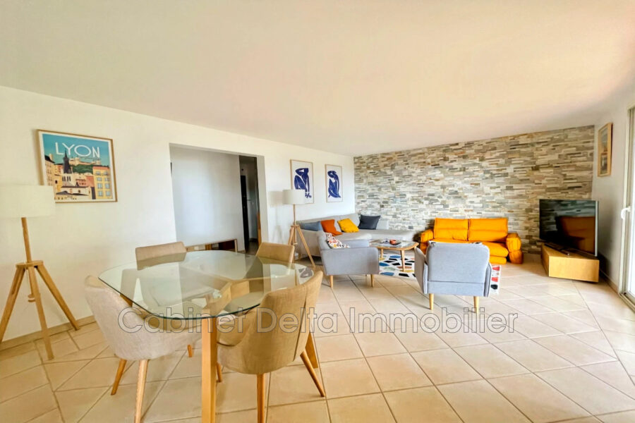 Appartement à louer à Sanary-sur-mer