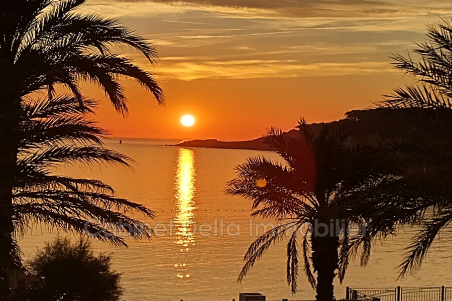 Appartement à louer à Sanary-sur-mer