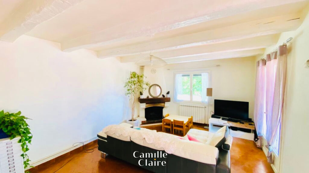 Maison sur Fuveau  avec dépendance + garage au calme absolu  – 4 pièces – 3 chambres – 128 m²