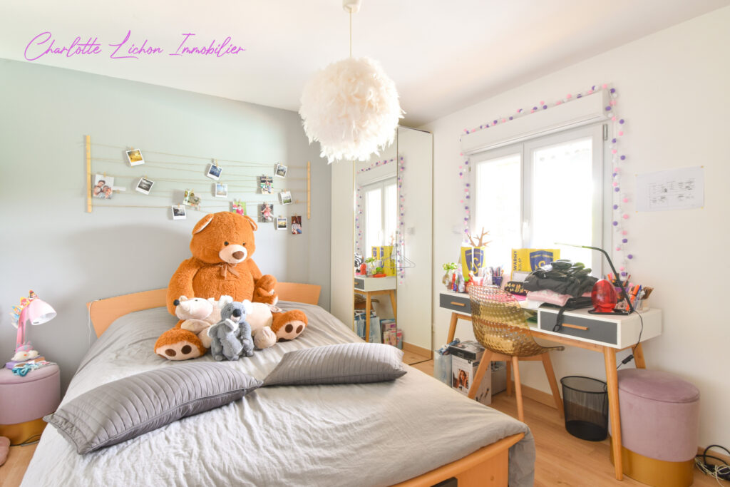 Maison 5 chambres – piscine – double garage  – 7 pièces – 5 chambres – 159 m²