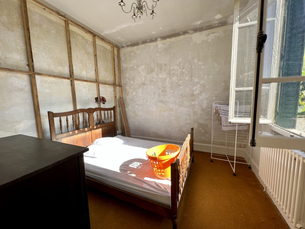 Maison familiale, 5 chambres, vue montagnes et CAGIRE – 7 pièces – 5 chambres – 148.64 m²