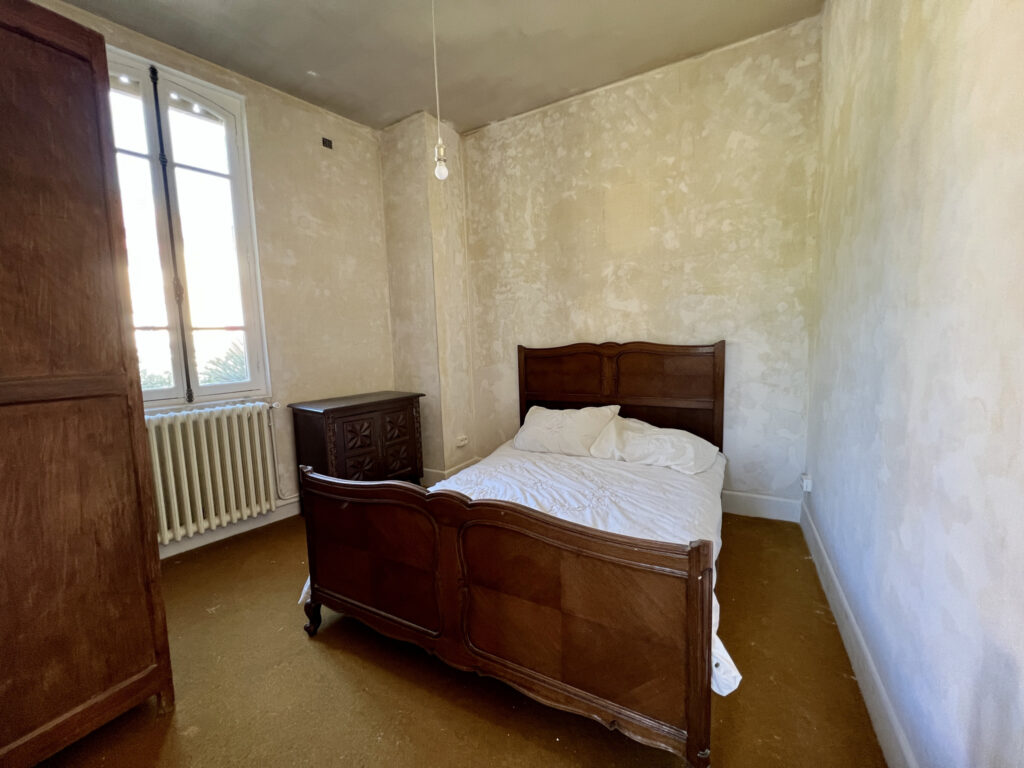 Maison familiale, 5 chambres, vue montagnes et CAGIRE – 7 pièces – 5 chambres – 148.64 m²