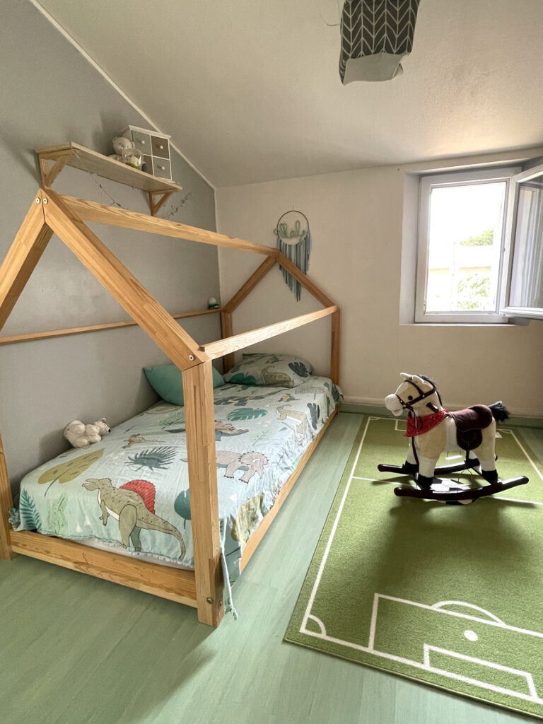 Maison 3 pièces 62 m2 avec terrasse et cour privative  – 3 pièces – 2 chambres – 62 m²