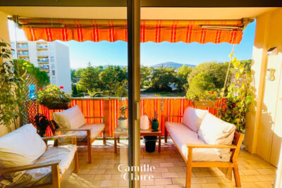 Appartement T4 traversant 84 m2  – 4 pièces – 3 chambres – 84 m²