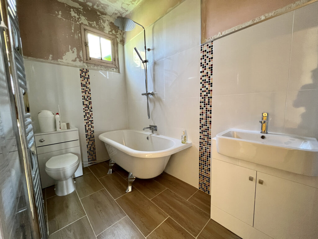 Maison familiale, 5 chambres, vue montagnes et CAGIRE – 7 pièces – 5 chambres – 148.64 m²