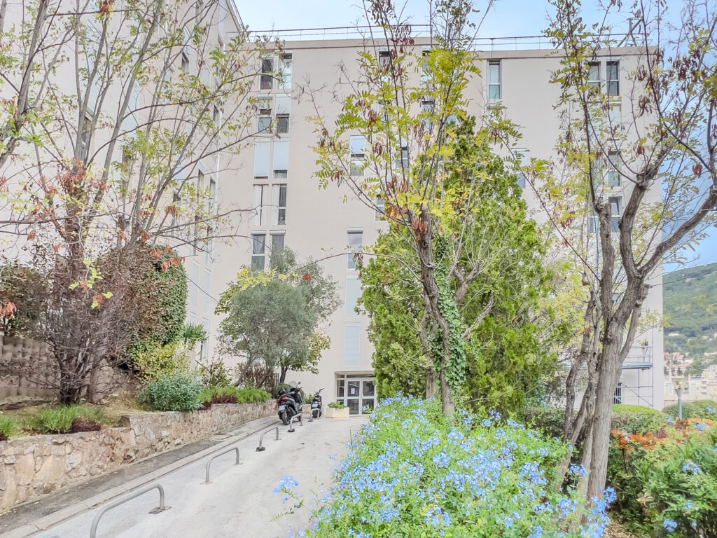 Appartement 4 pièces de 79,69m2 + parking + cave – 4 pièces – 3 chambres – 79 m²