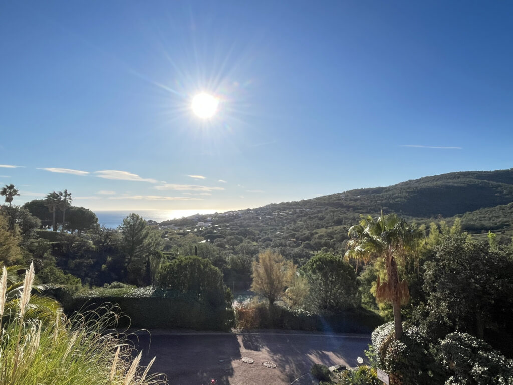 Villa F4 vue mer et collines – 4 pièces – 3 chambres – 145 m²