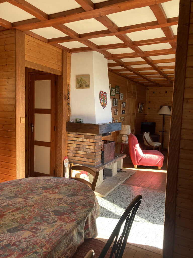 CHALET  – 10 pièces – 6 chambres – 156 m²