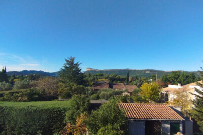 MAISON PLAIN PIED 3 CHAMBRES JARDIN PISCINE – 4 pièces – 3 chambres – 113 m²