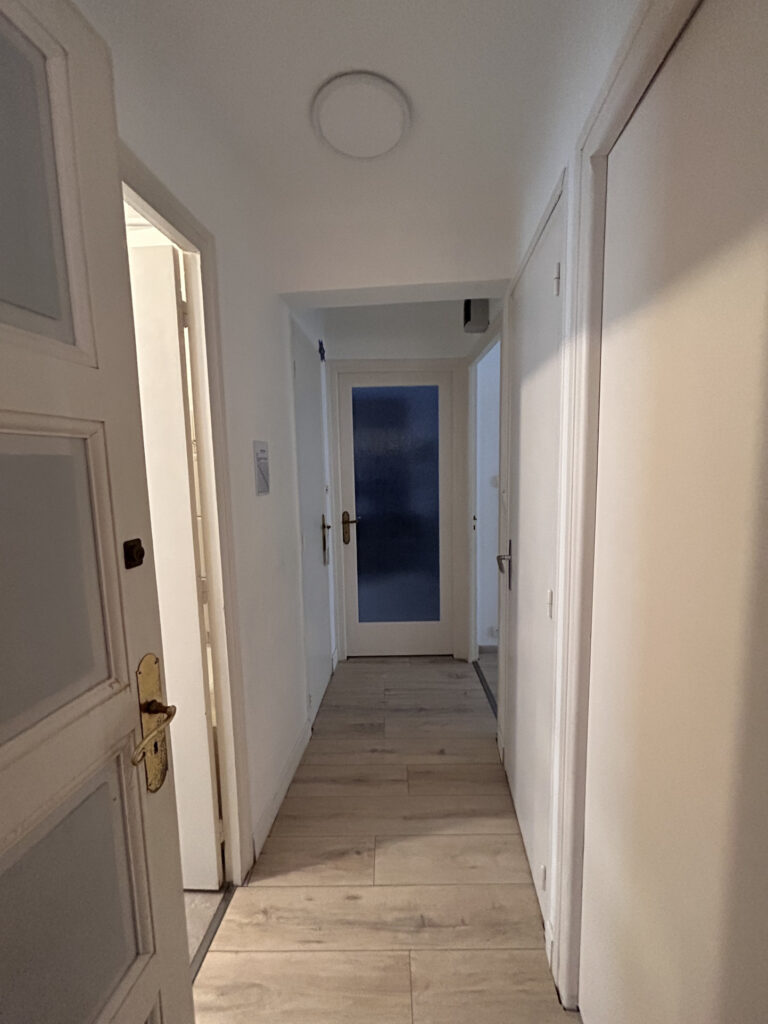 PYRENNES ORIENTALES RARE ET UNIQUE EN VALLESPIR  – 14 pièces – 6 chambres – 410 m²