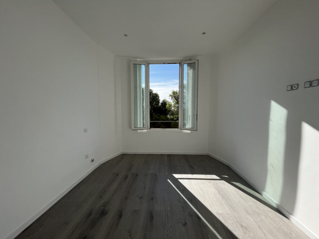 TOULON / FARON – Appartement 3 pièces  – 3 pièces – 2 chambres – 52.75 m²